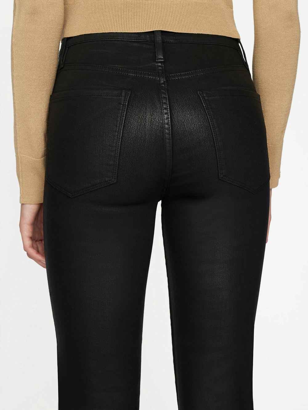 back view alt:fit2